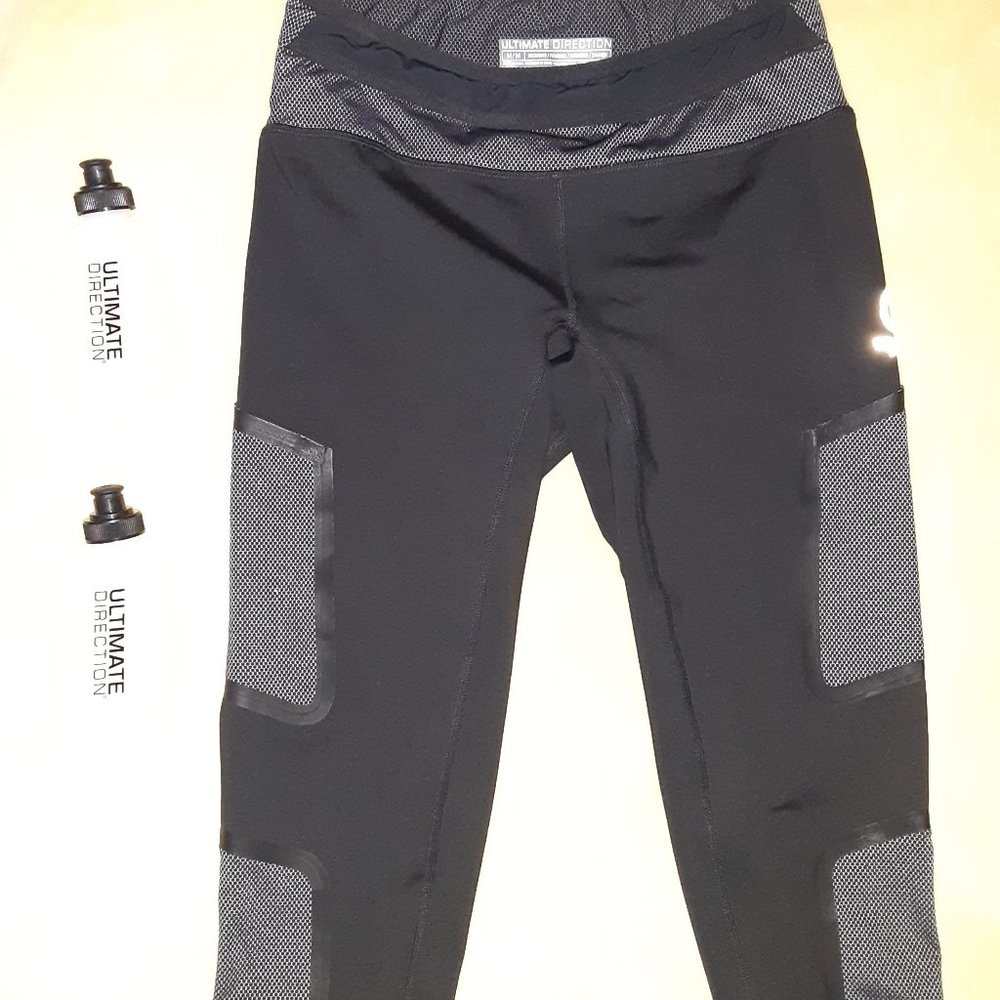 ULTIMATE DIRECTION WOMEN'S HYDRO 3/4 TIGHT SIZE MEDIUM BLACK